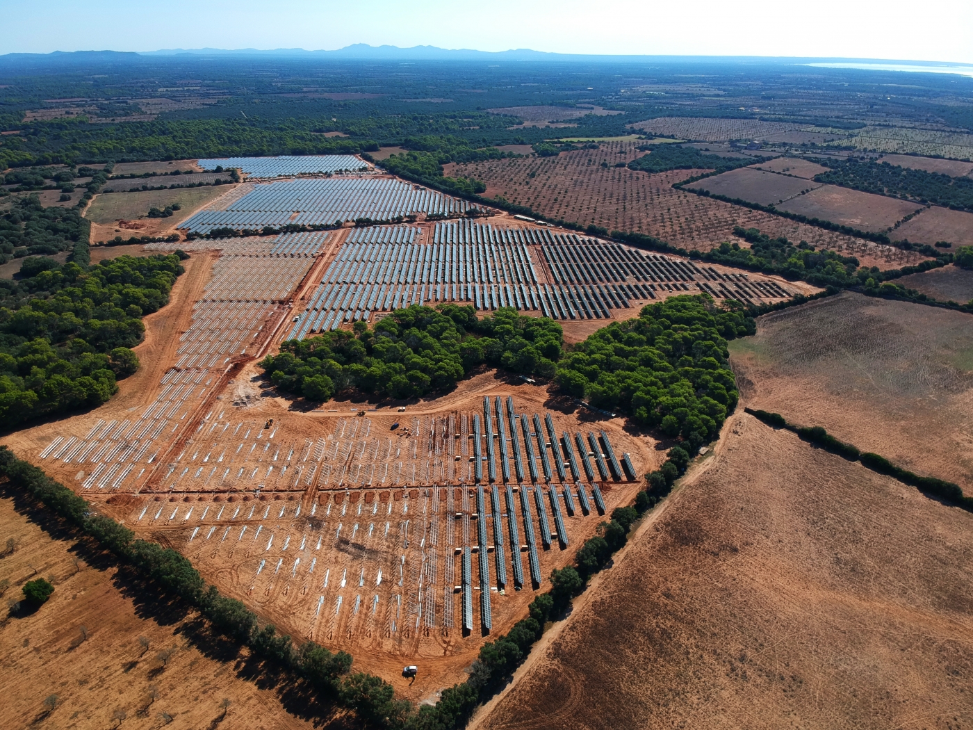 Norton Rose Fulbright with WSI and SAET | Together for the construction of two 37 MWp photovoltaic plants in the Balearic Islands